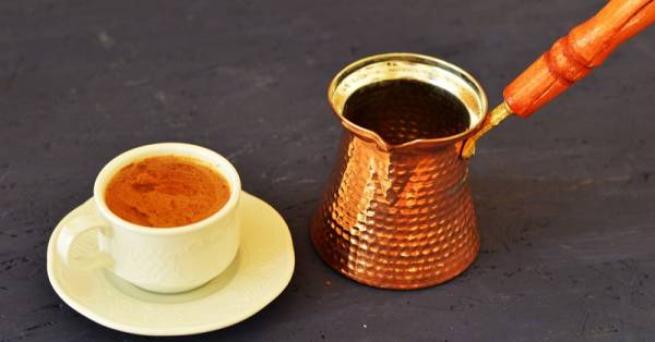 طوطی در فال قهوه