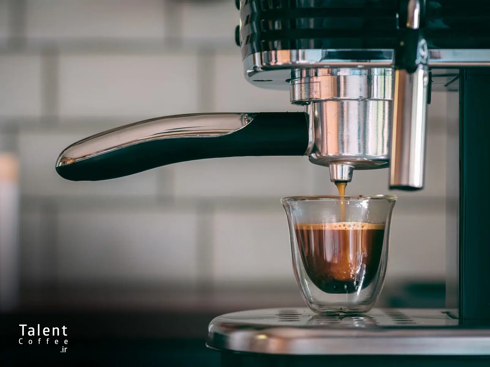 روش تحت فشار در دم آوری قهوه