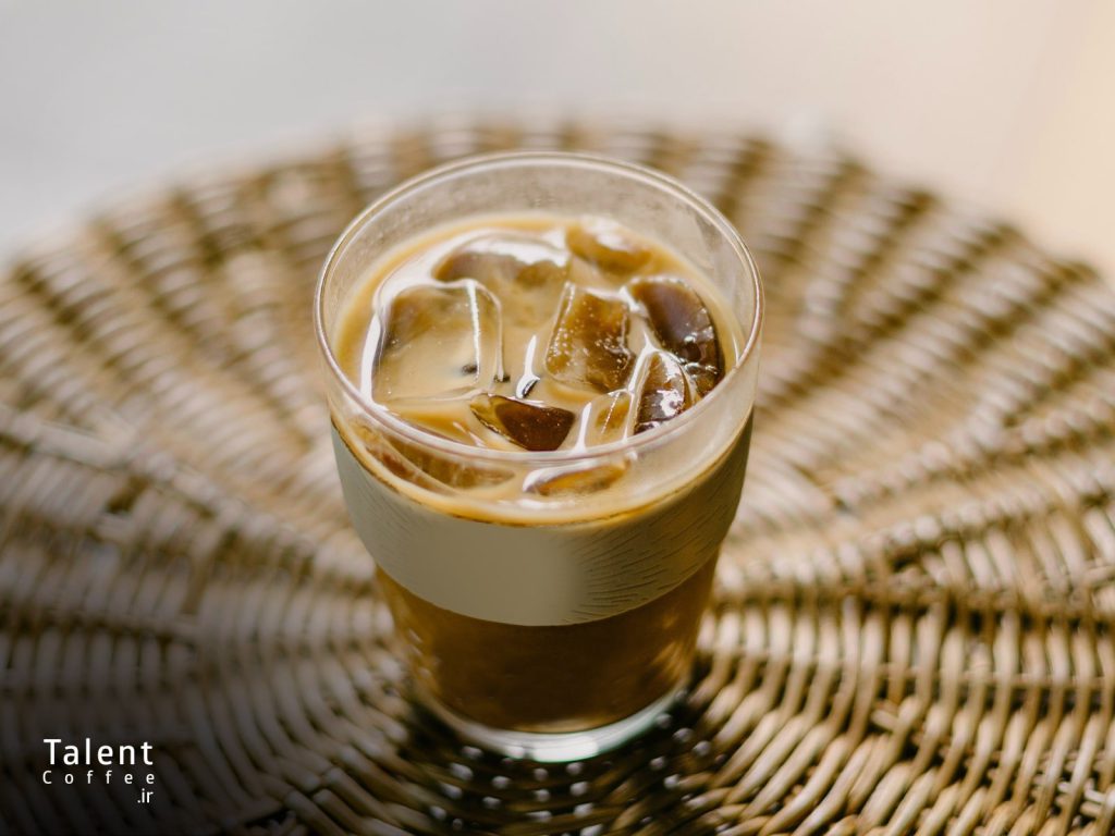 قهوه گرم یا قهوه سرد