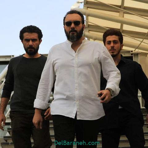 بازی کامبیز دیرباز در سریال گاندو بازی کامبیز دیرباز در سریال گاندو