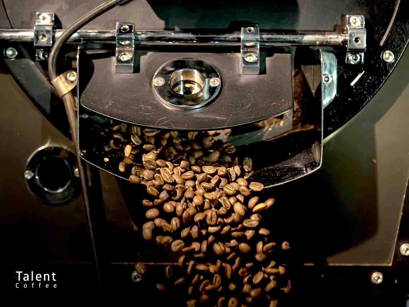 کیو گریدر کیست