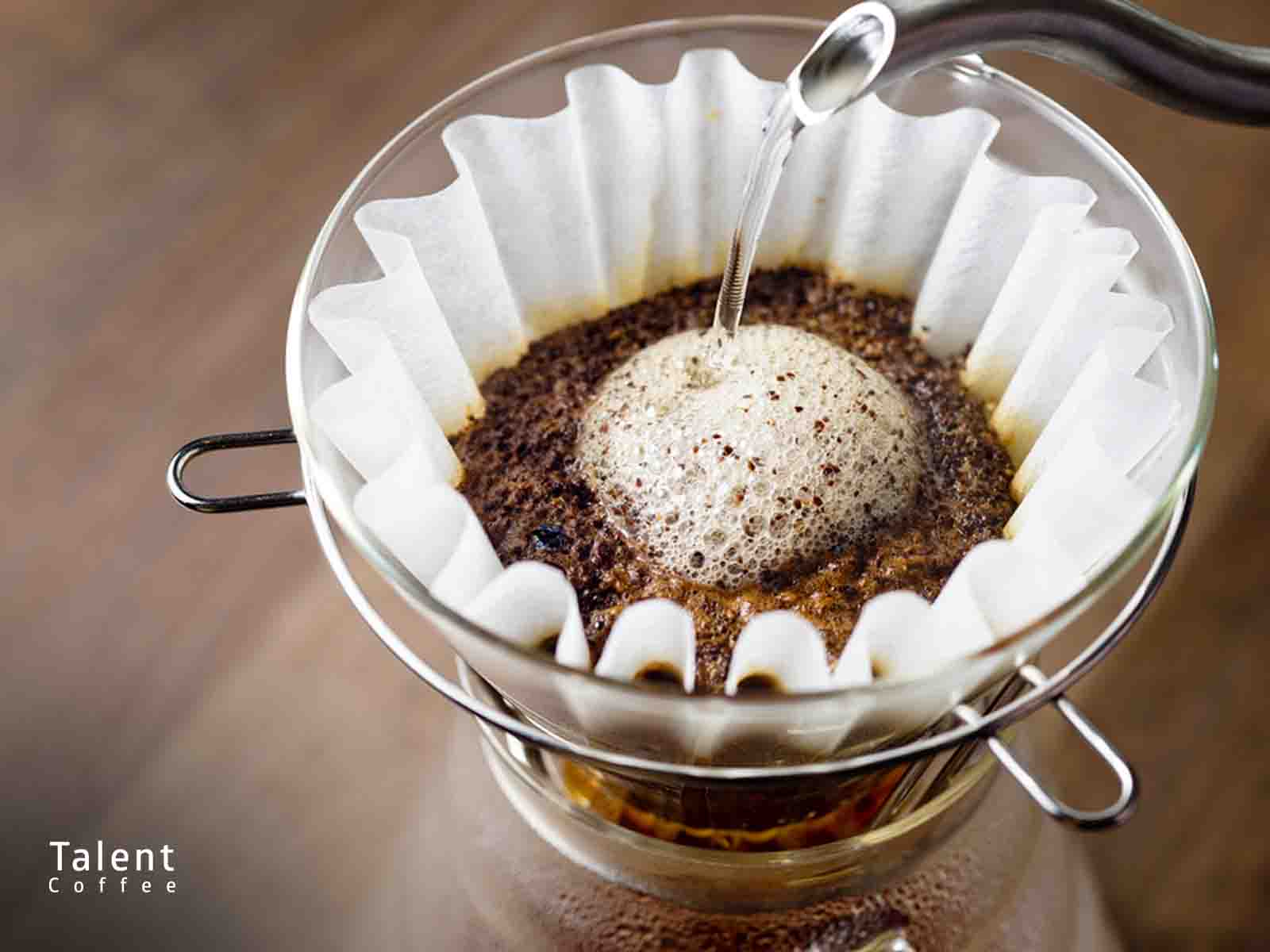 تاثیر حجم آب بلومینگ بر دم آوری قهوه 