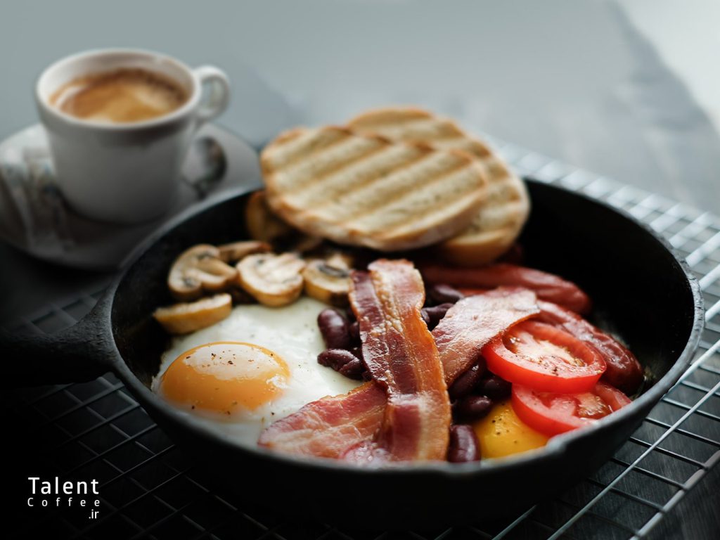 مضررات نوشیدن قهوه با معده خالی