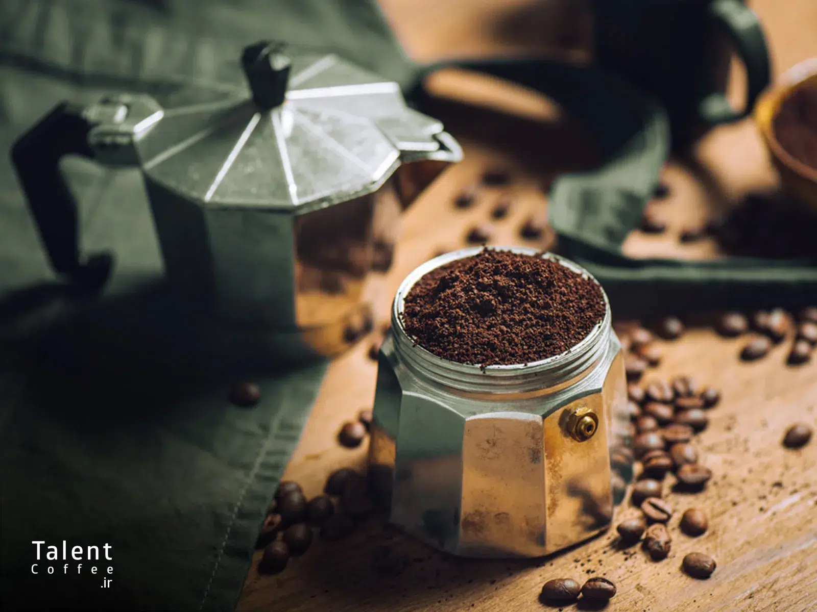 دم اوری قهوه با موکاپات