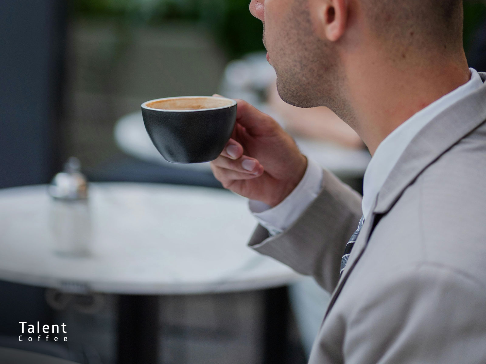 تاثیر قهوه اول صبح بر سلامت قلب