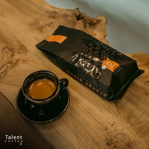 دم‌ آوری قهوه | معرفی انواع روش های دم آوری قهوه