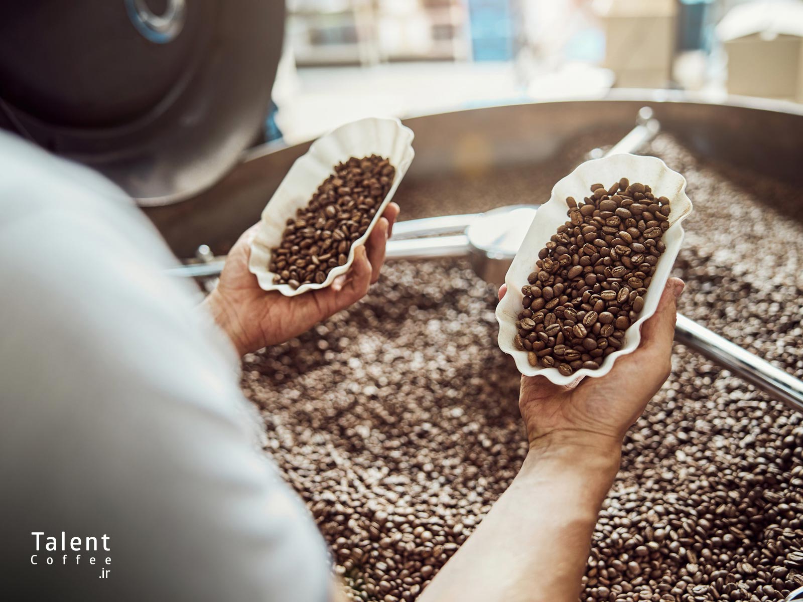 فواید و مضرات قهوه بدون کافئین یا دیکف