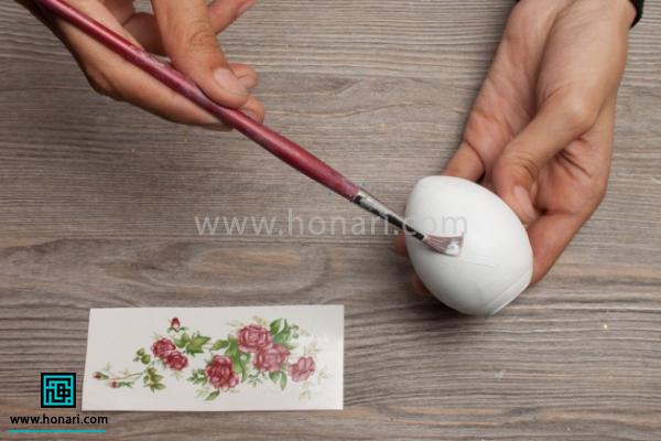  تخم مرغ گل سرخی