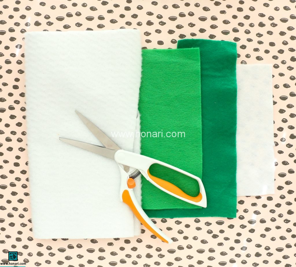 کاردستی نمدی