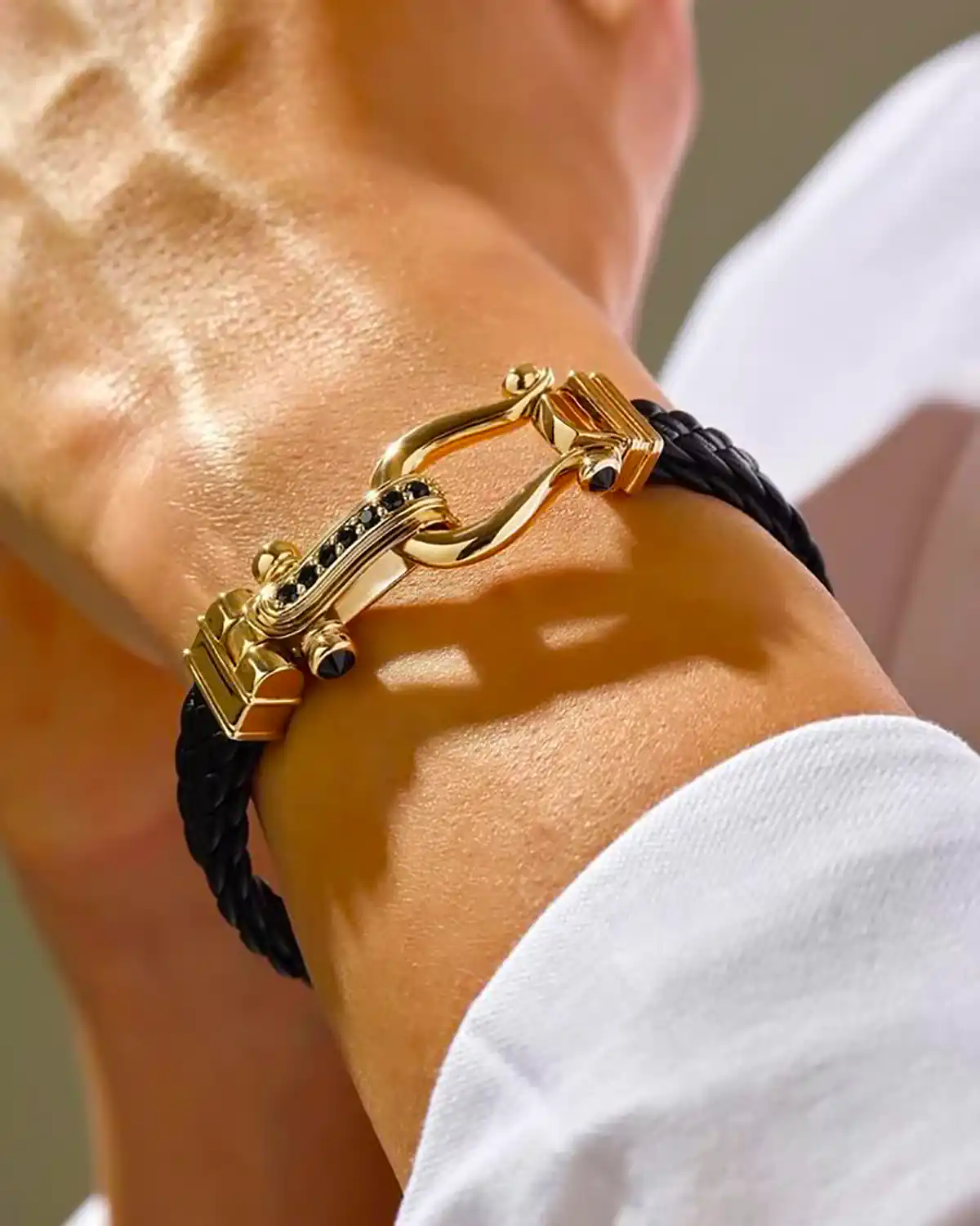 دستبند شیک و خاص مردانه