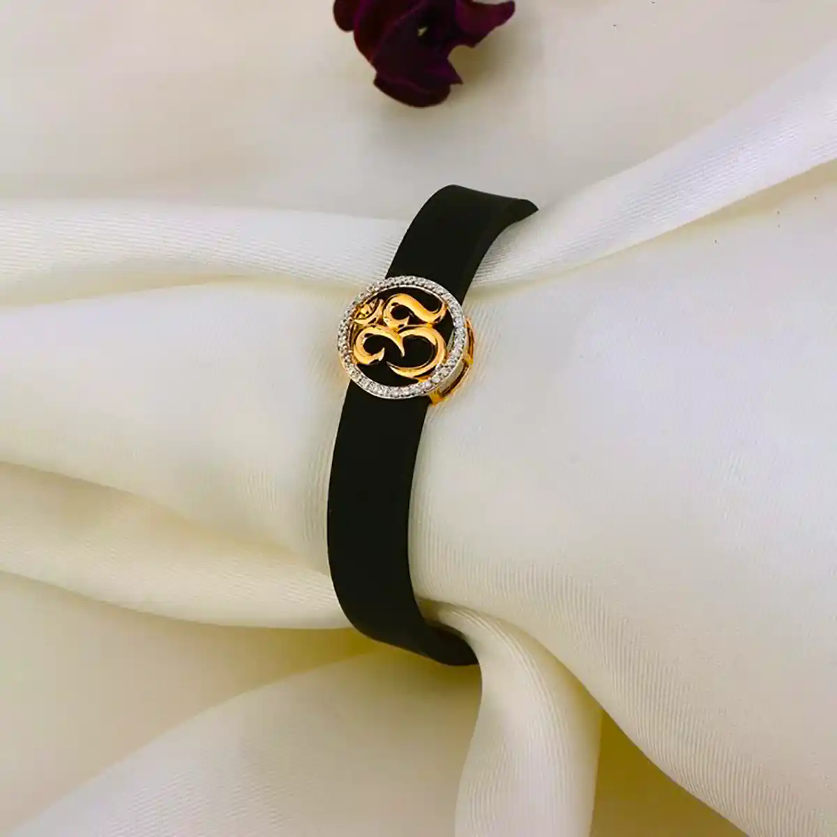 دستبند شیک و خاص مردانه