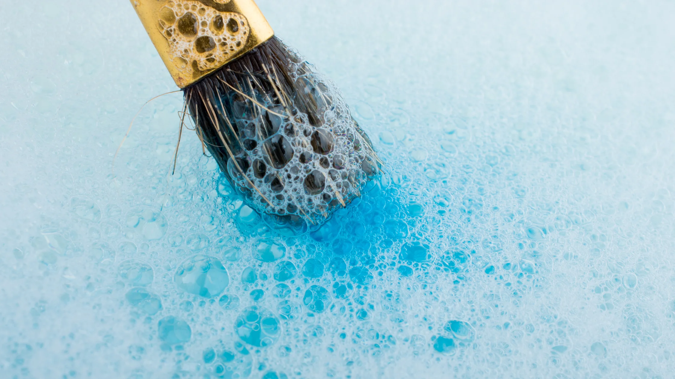 چگونه قلم موی خراب شده را درست کنیم؟