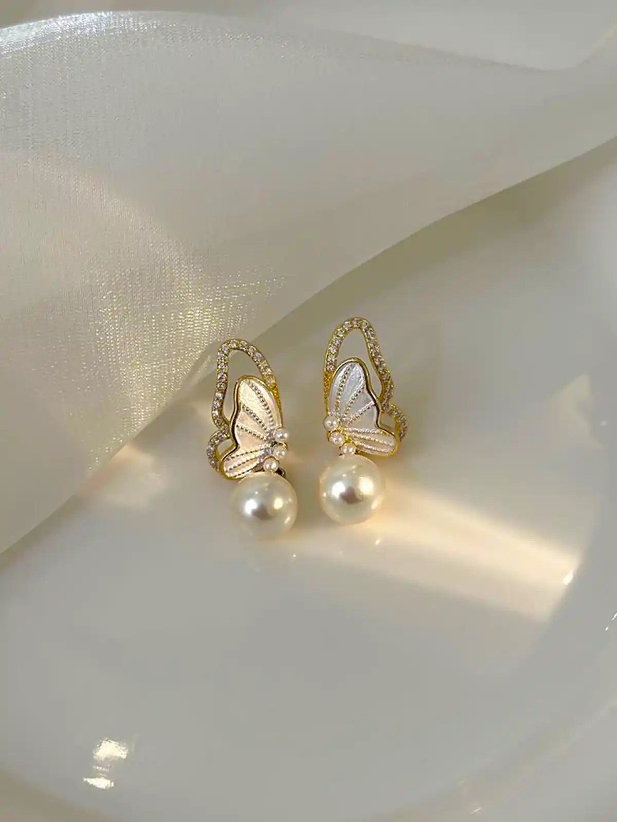 گوشواره طلا میخی زیبا