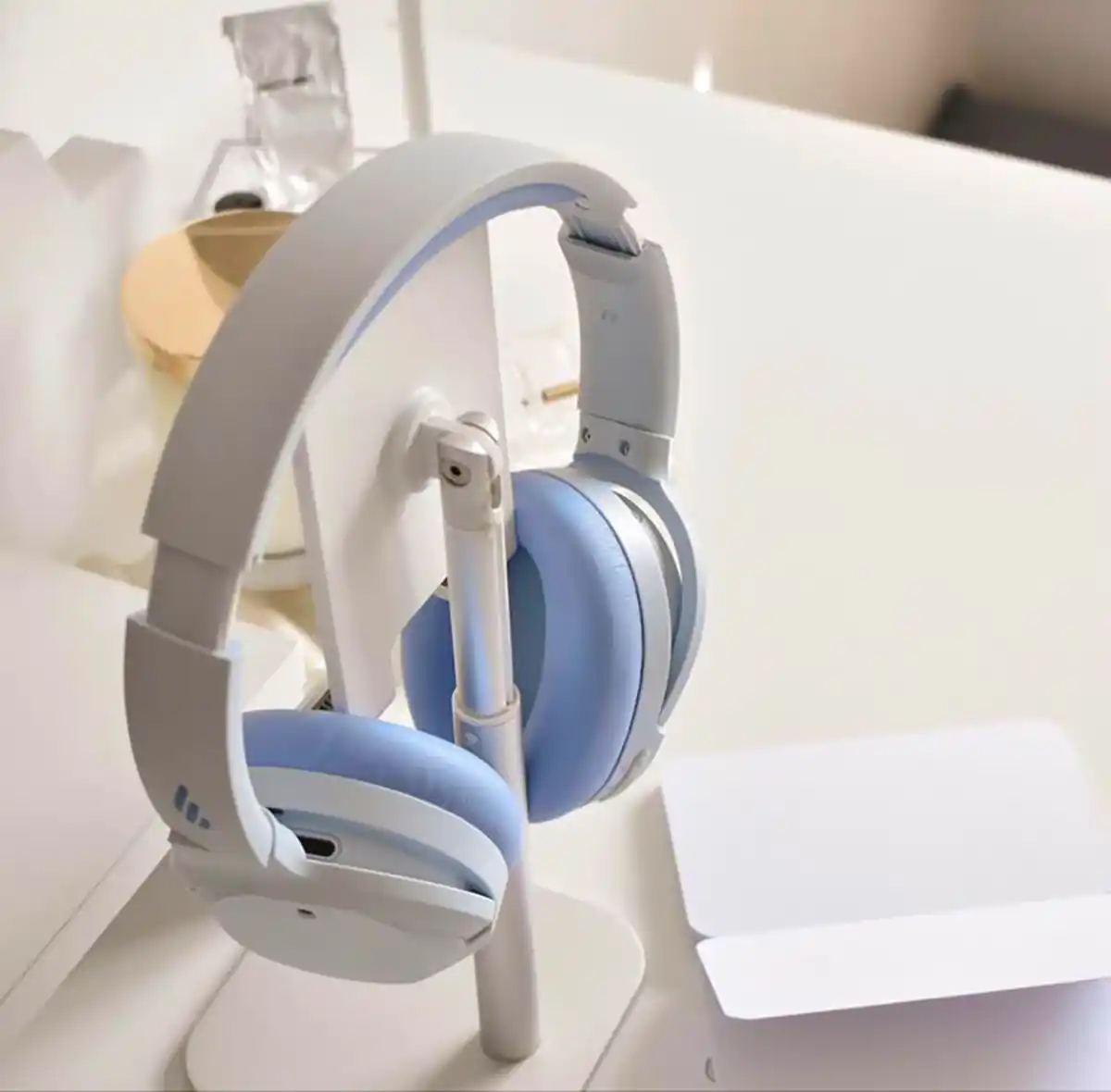 هدفون با کیفیت و زیبا