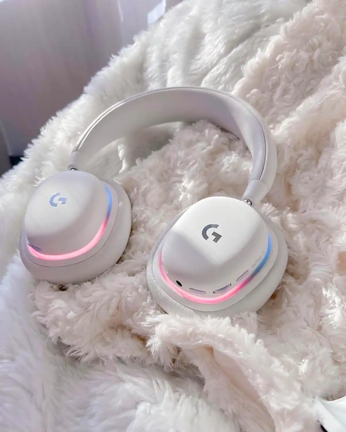 هدفون با کیفیت و زیبا