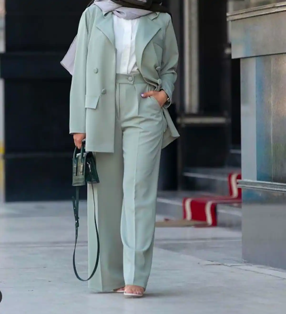 کت شلوار کلاسیک و شیک