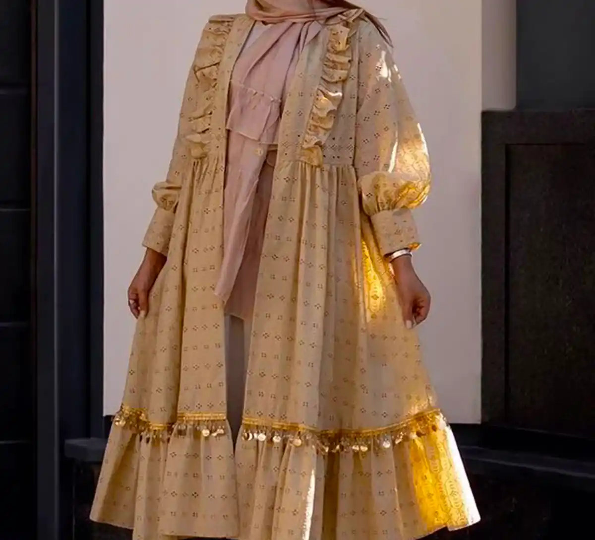 مانتو بلند چین دار زیبا