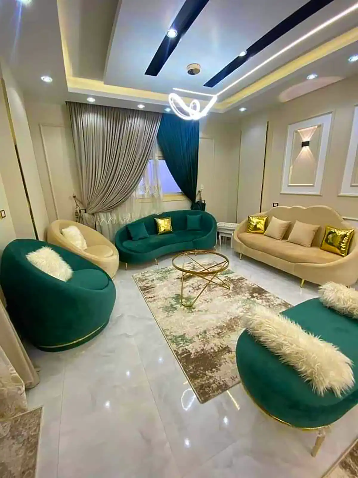 مبلمان سبز زیبا و شیک