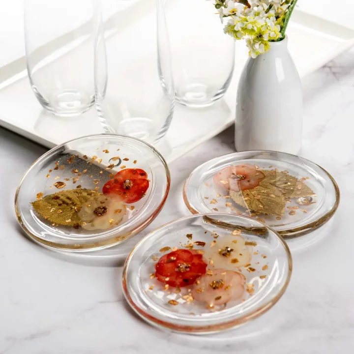 ساخت زیرلیوانی رزینی با گل خشک تزیینی