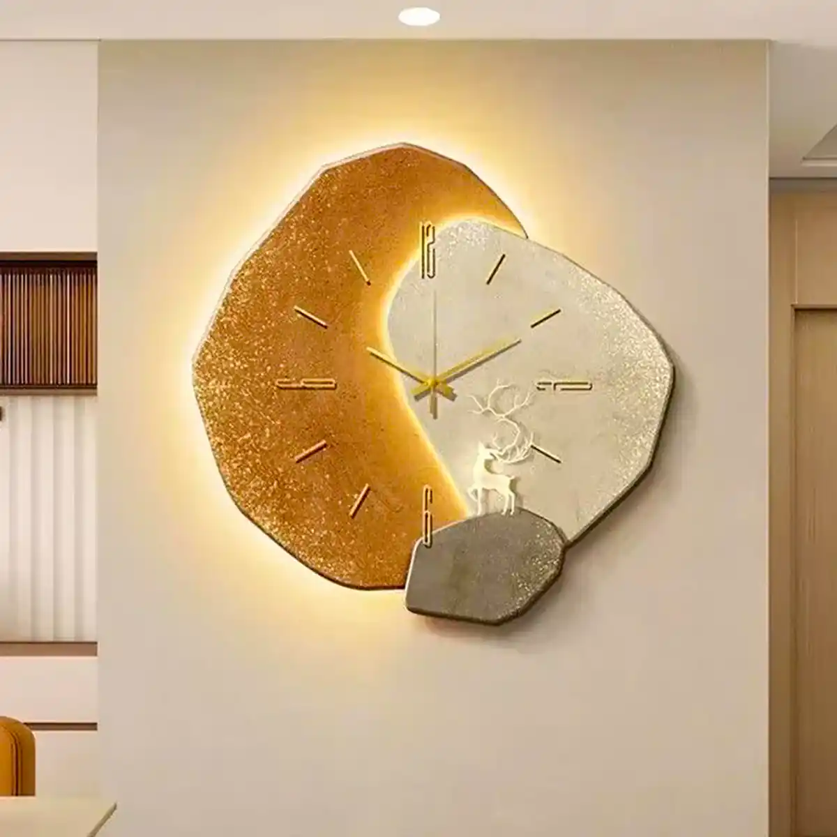 ساعت دیواری مینیمال فانتزی