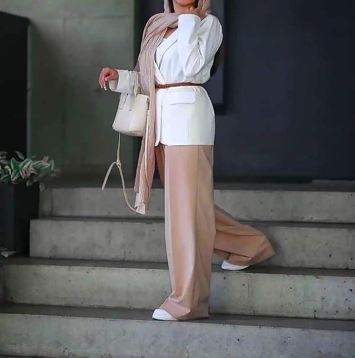 شومیز سفید ساده و شیک