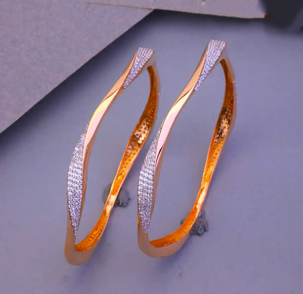 النگو رنگ ثابت طلائی