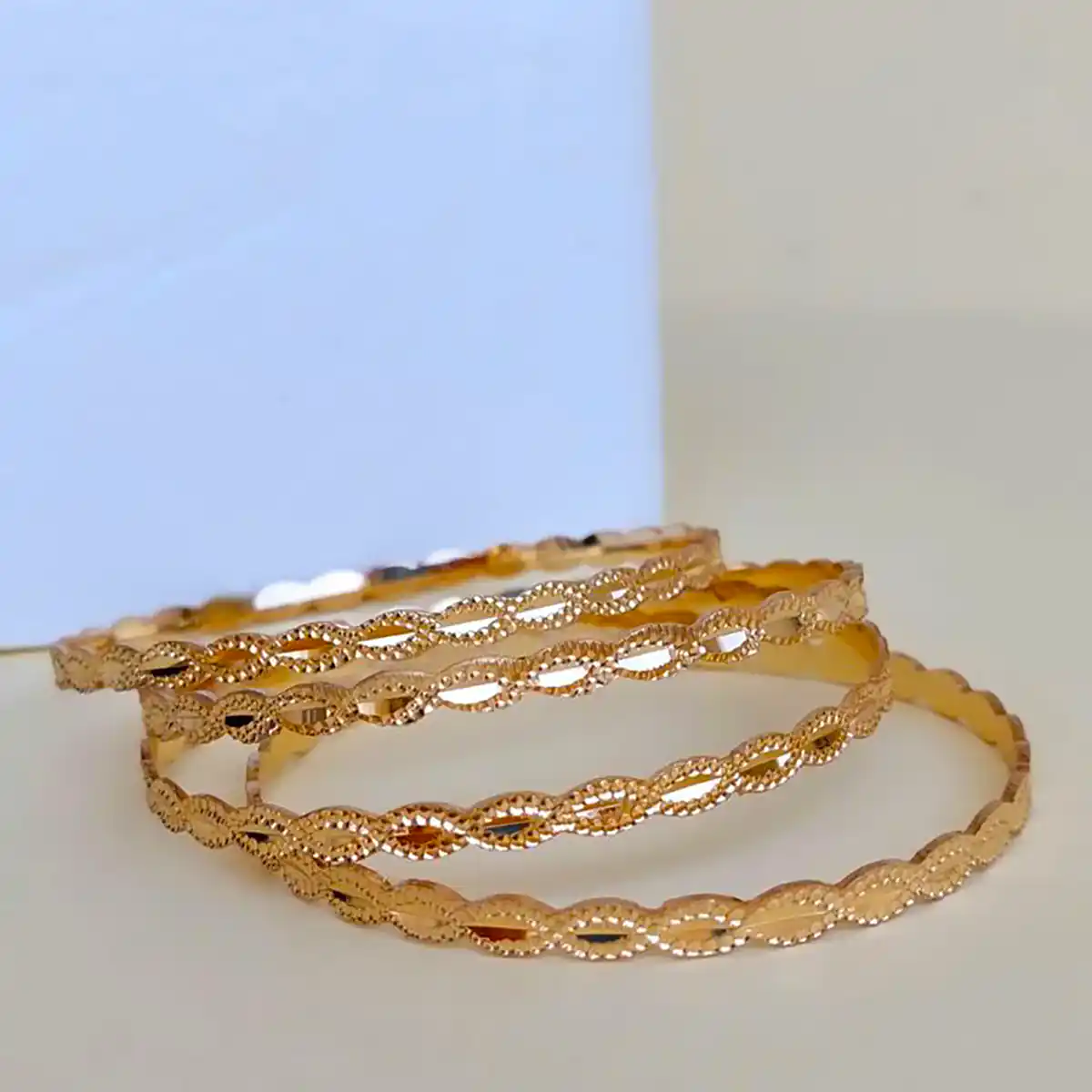 النگو رنگ ثابت طلائی