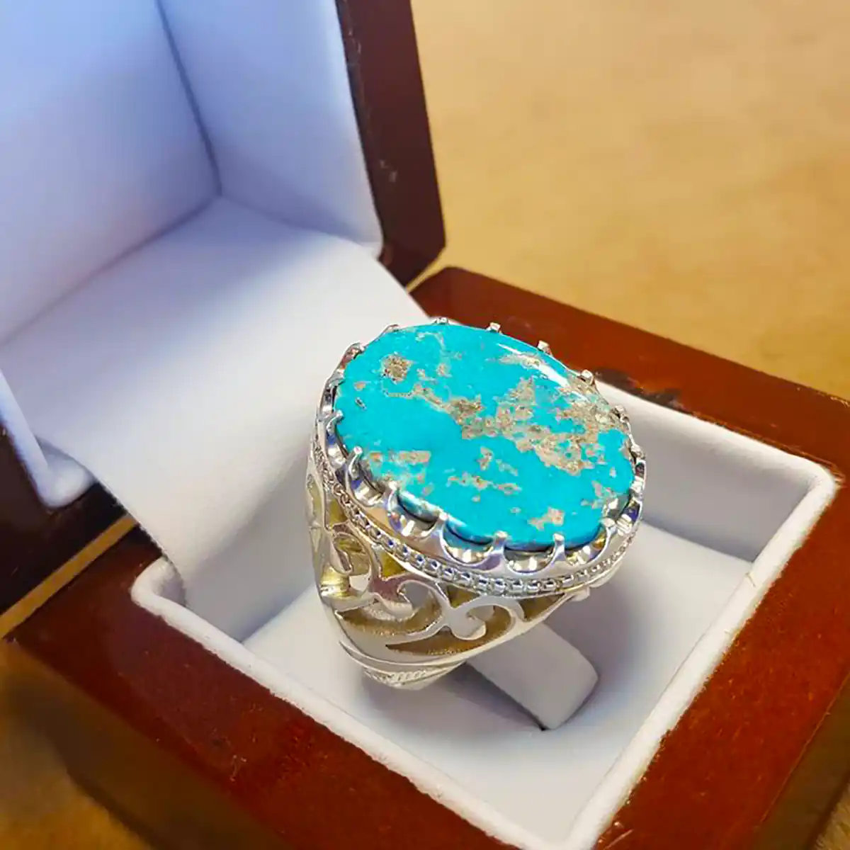 انگشتر سنگی مردانه جذاب