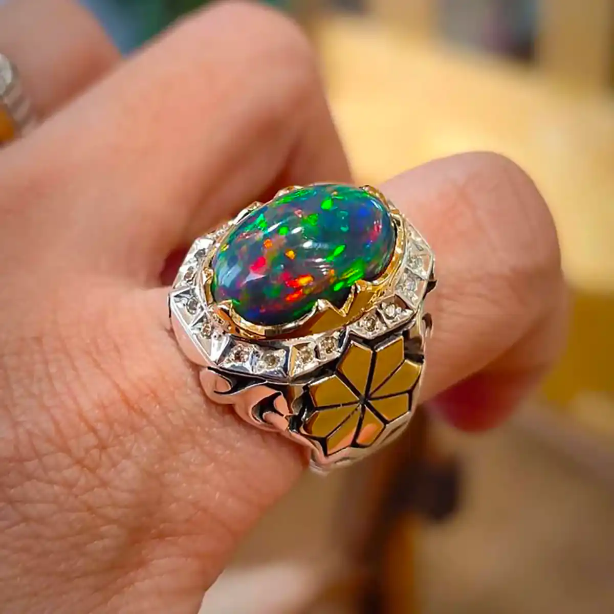 انگشتر سنگی مردانه جذاب