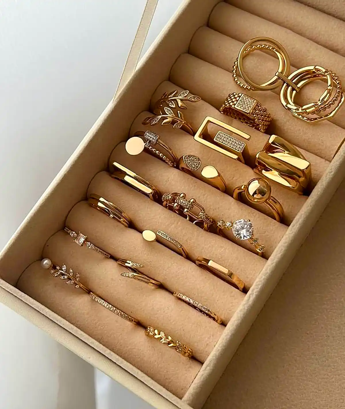 انگشتر مینیمال کیوت دخترانه