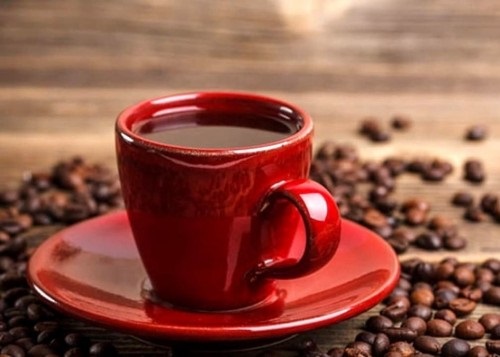 پلنگ در فال قهوه