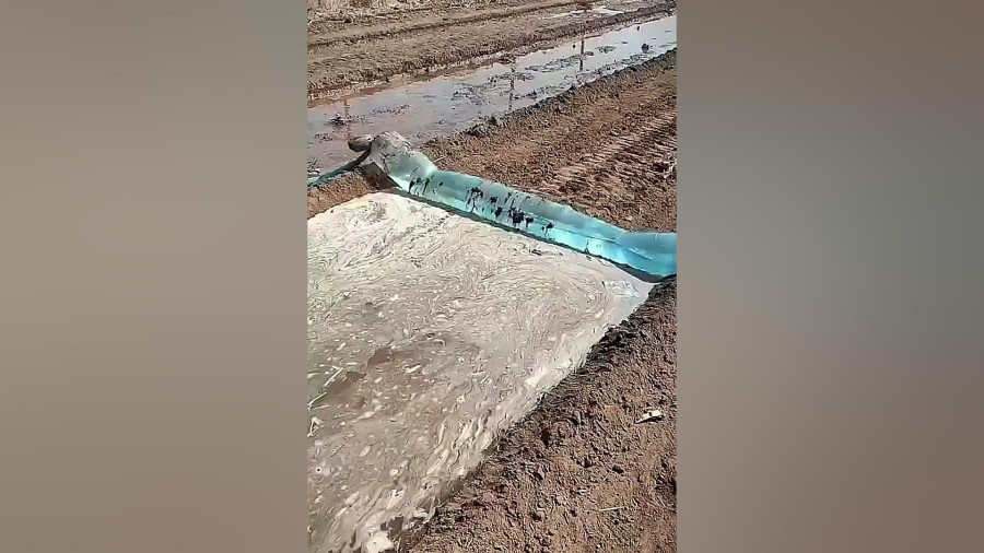 ترفند هوشمندانه کشاورزان چینی برای آبیاری زمین‌هایشان