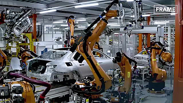 نگاهی به خط تولید بی ام و سری 7 جدید در آلمان