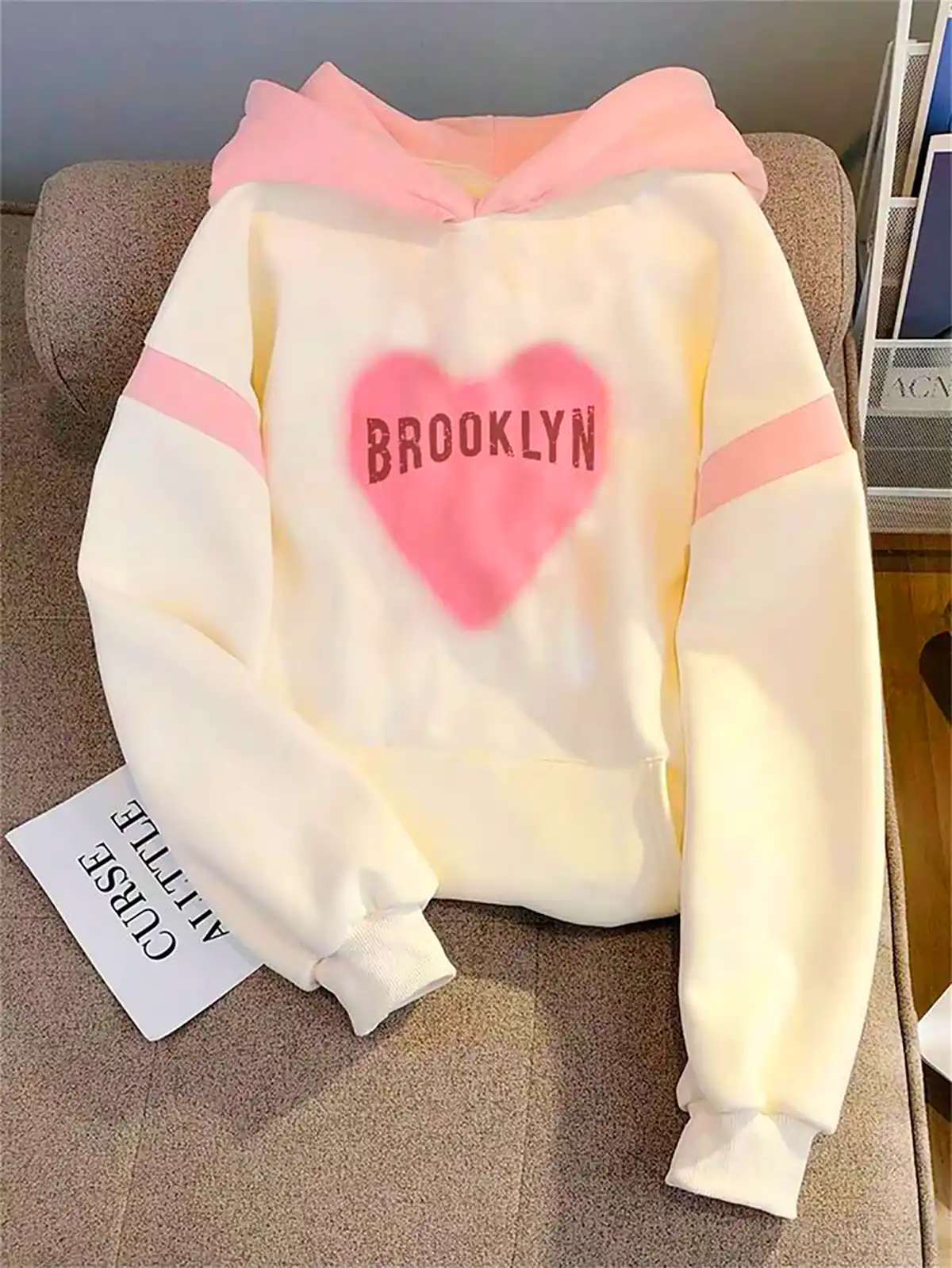 هودی طرحدار شیک و اسپرت