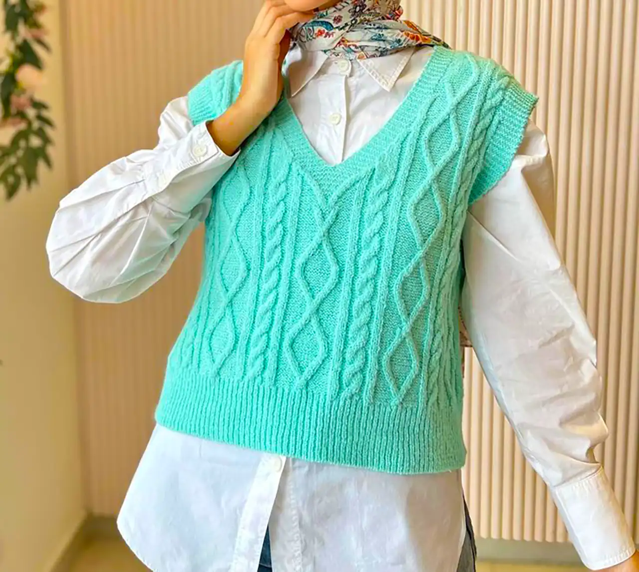 جلیقه بافتنی زنانه
