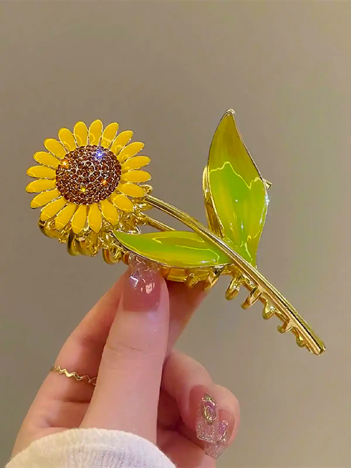 کلیپس فانتزی زیبا دخترانه