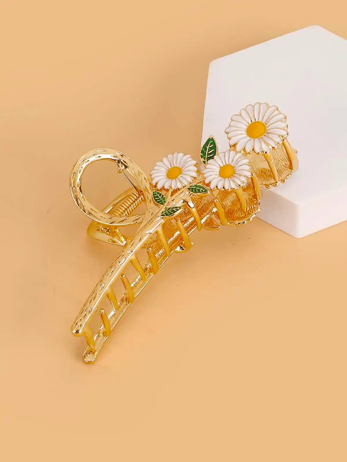 کلیپس فانتزی زیبا دخترانه