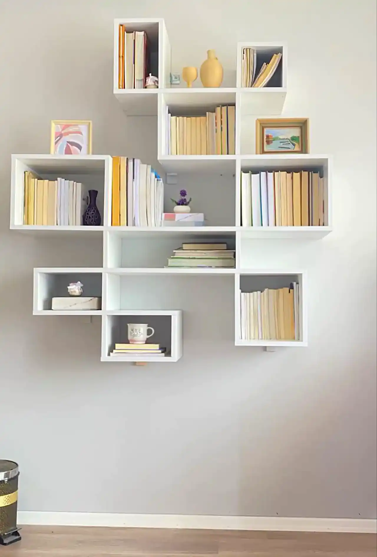 مدل کتابخانه دیواری شیک + زیباترین مدل های کتابخانه دیواری بسیار لاکچری