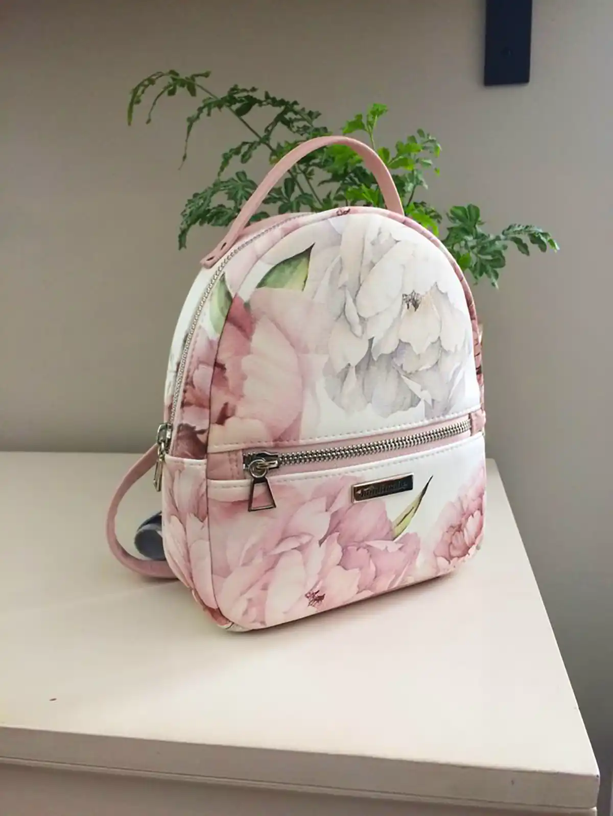 کوله پشتی مینیمال جدید