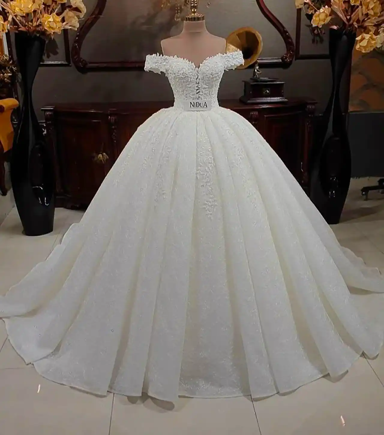 لباس عروس پرنسسی ساده