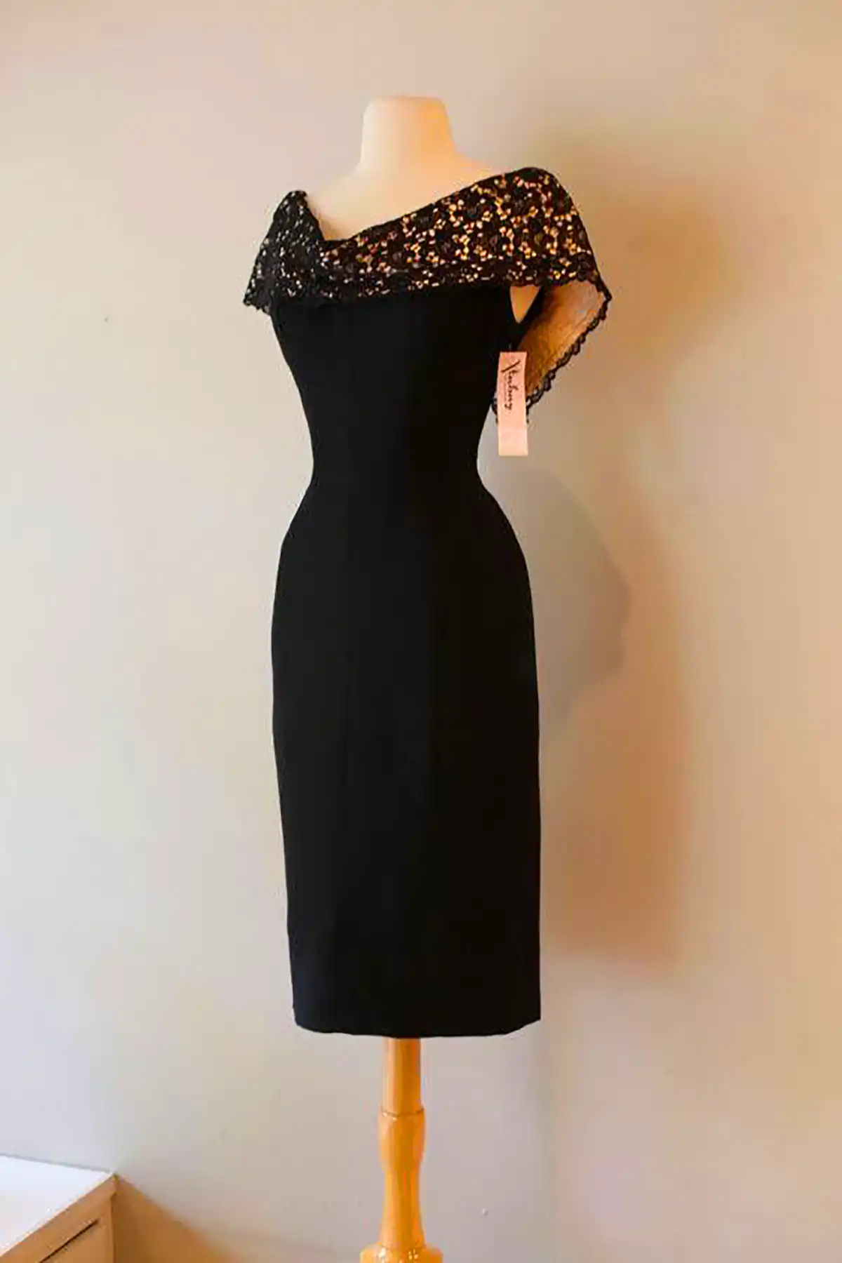 لباس مجلسی کار شده ترند