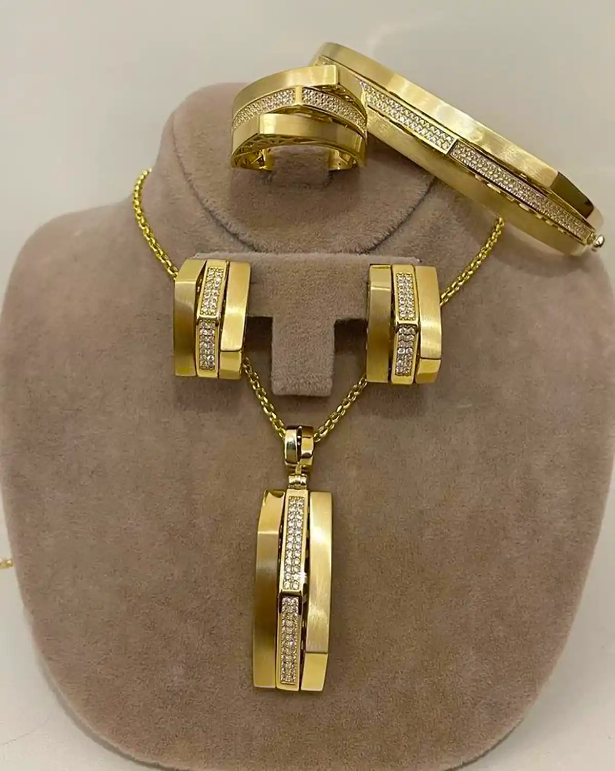 نیم ست طلا لوکس دخترانه