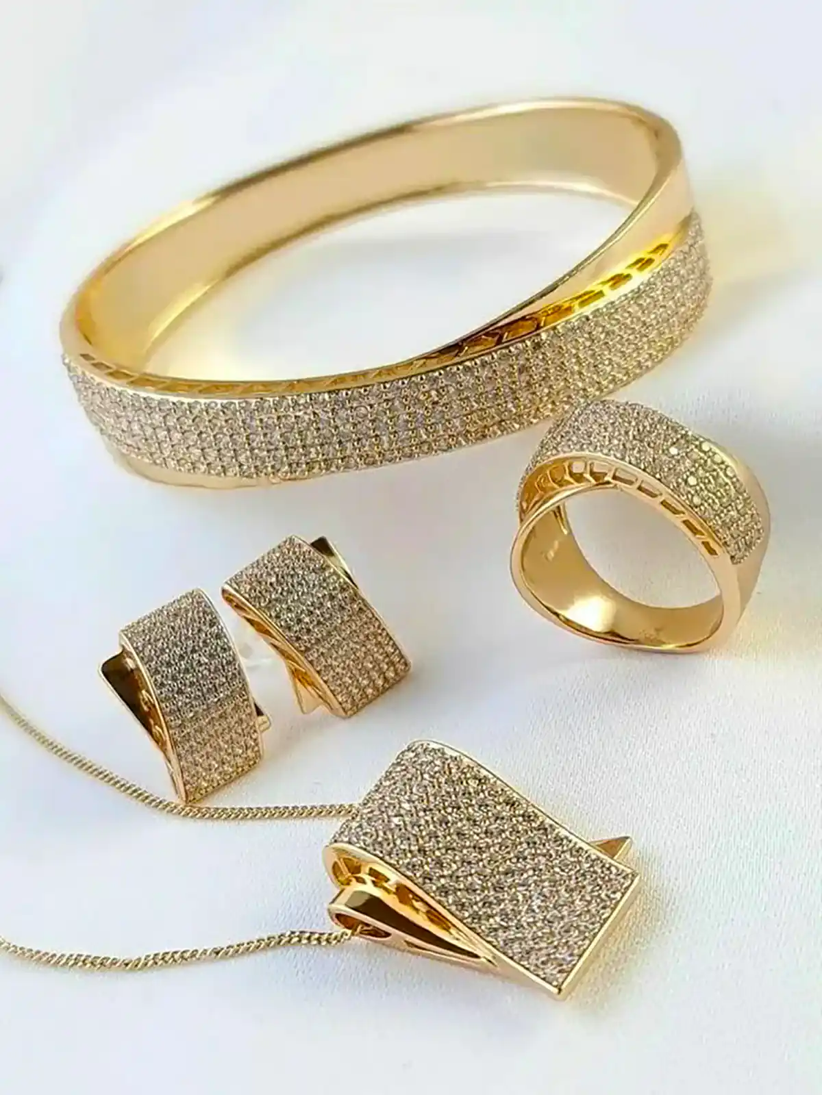 نیم ست طلا لوکس دخترانه