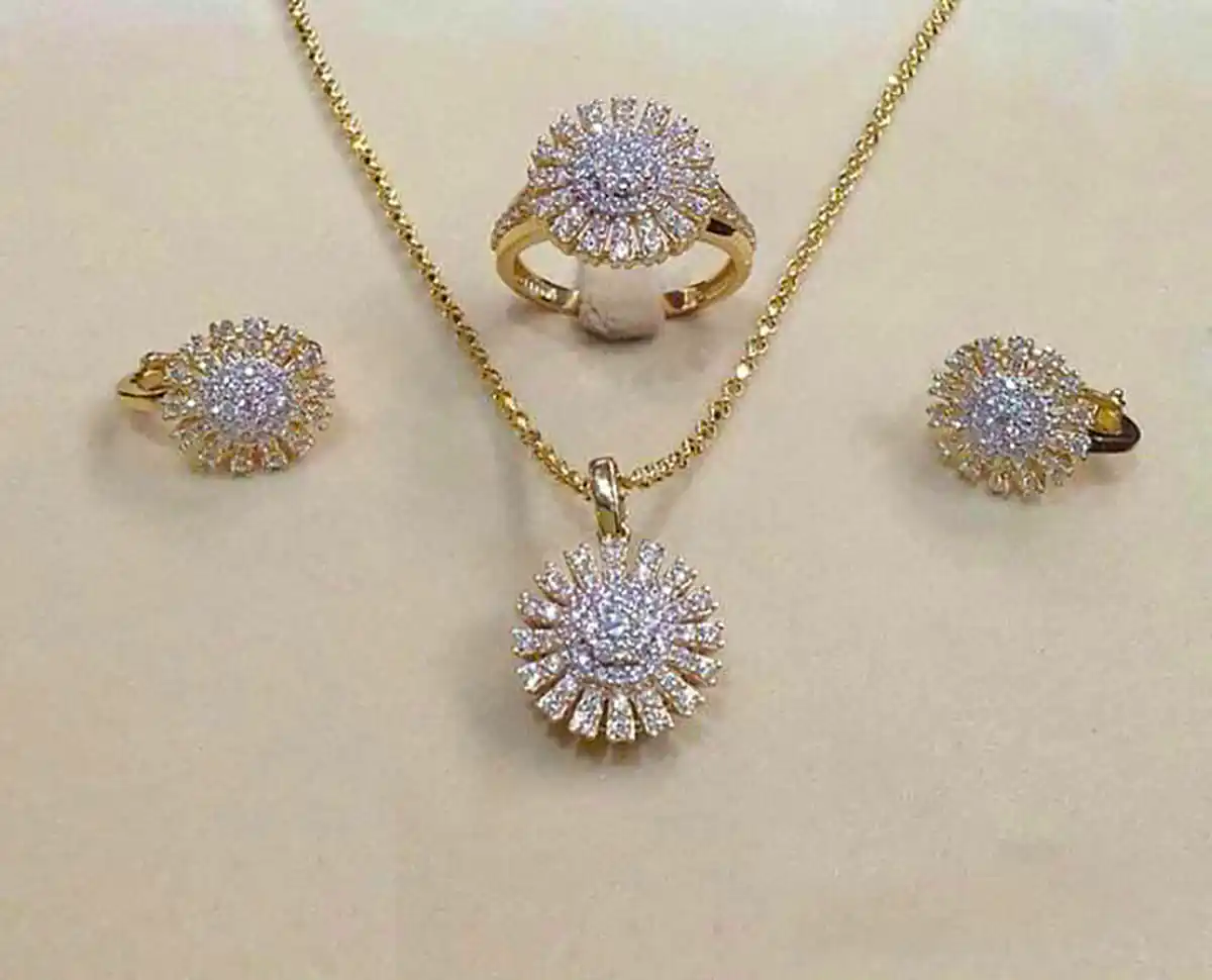 نیم ست طلا لوکس دخترانه