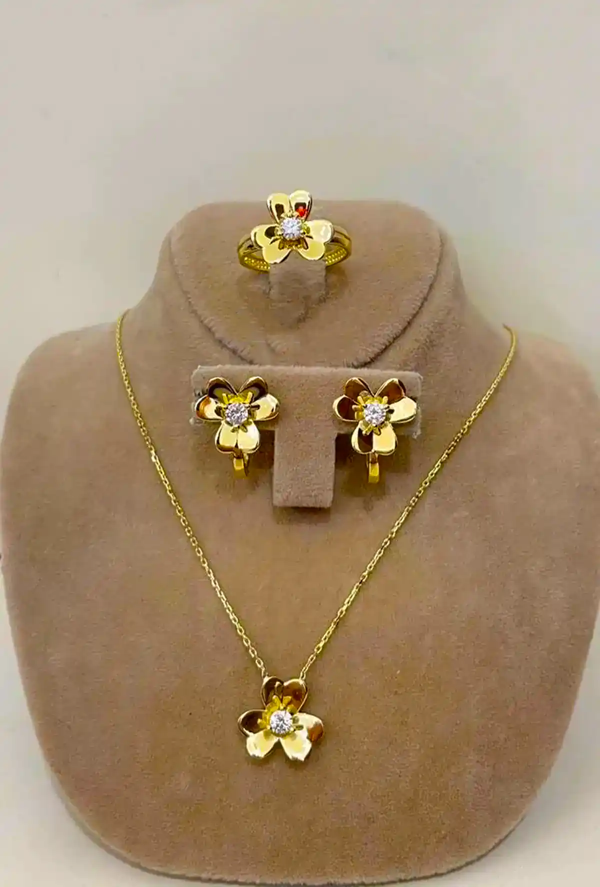 نیم ست طلا لوکس دخترانه