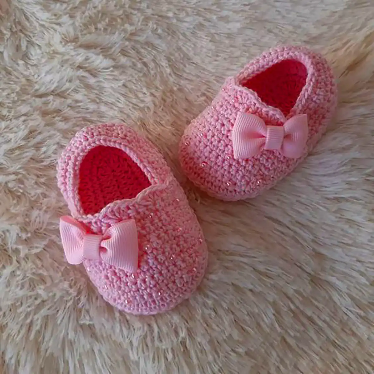 پاپوش بافتنی نوزادی