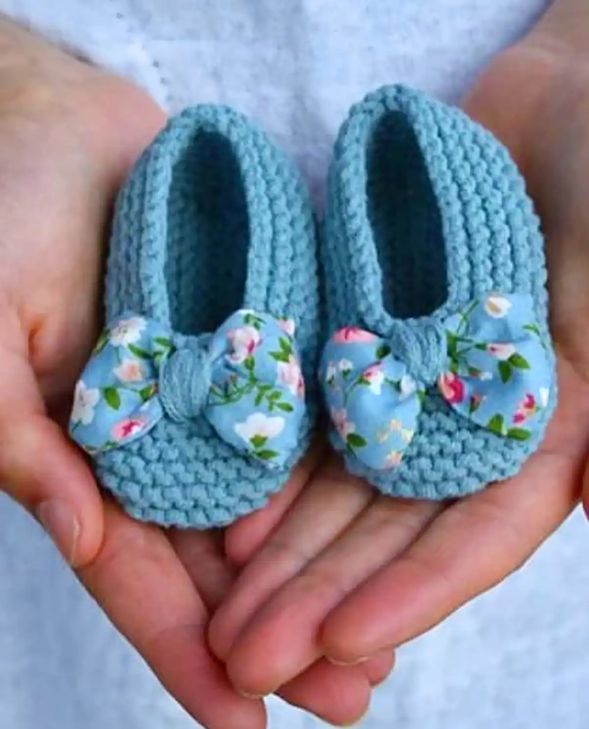 پاپوش بافتنی نوزادی