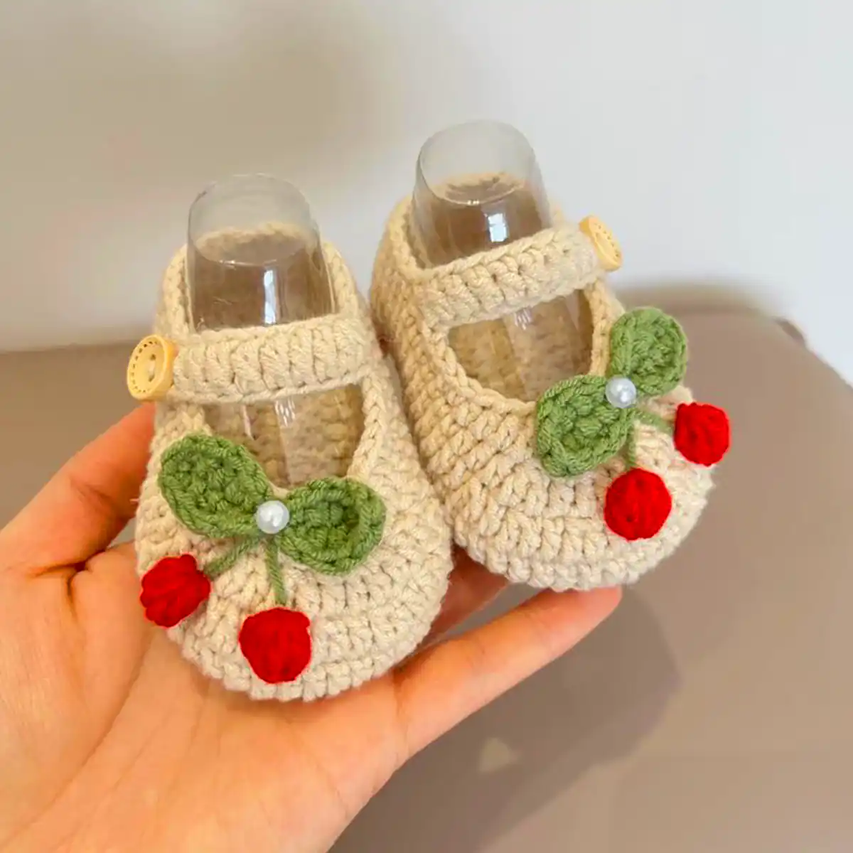 پاپوش بافتنی نوزادی