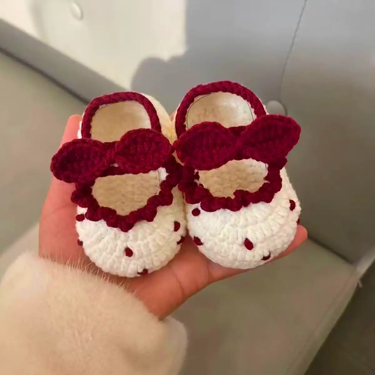 پاپوش بافتنی نوزادی