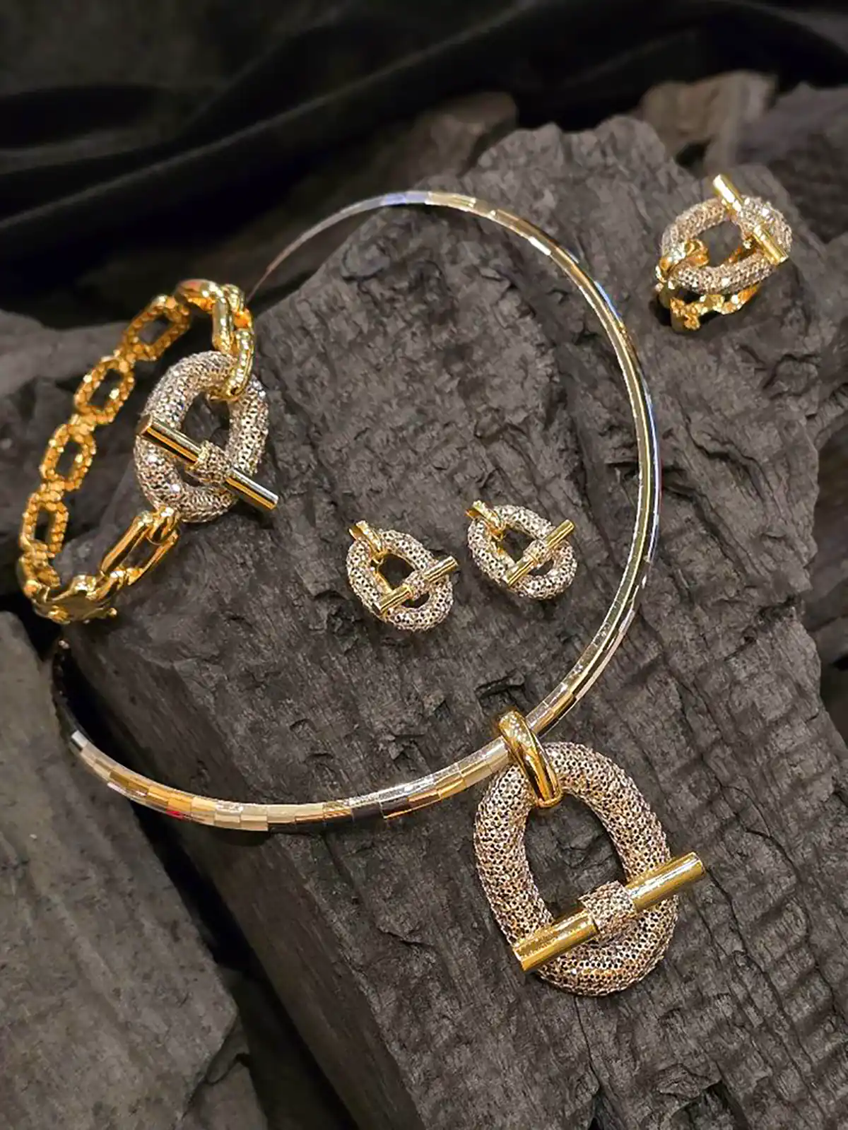 سرویس طلا هندی شیک